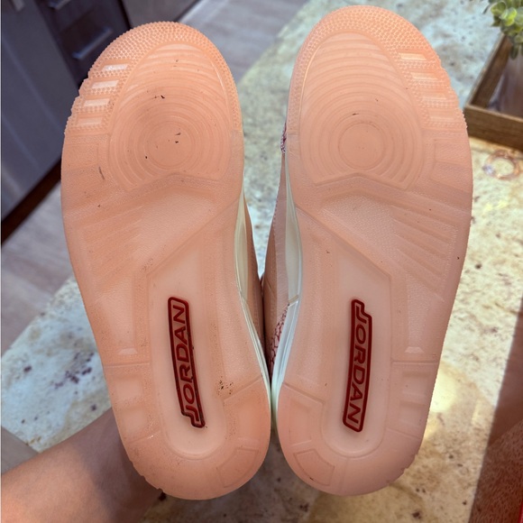 Air Jordan 3 Retro Vday - Picture 5 of 5